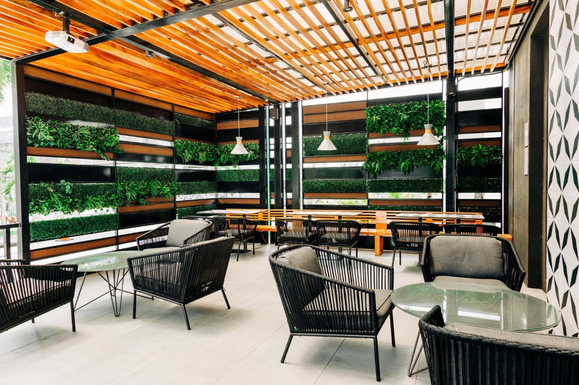Holiday Inn San Salvador, an IHG Hotel Bagian luar foto